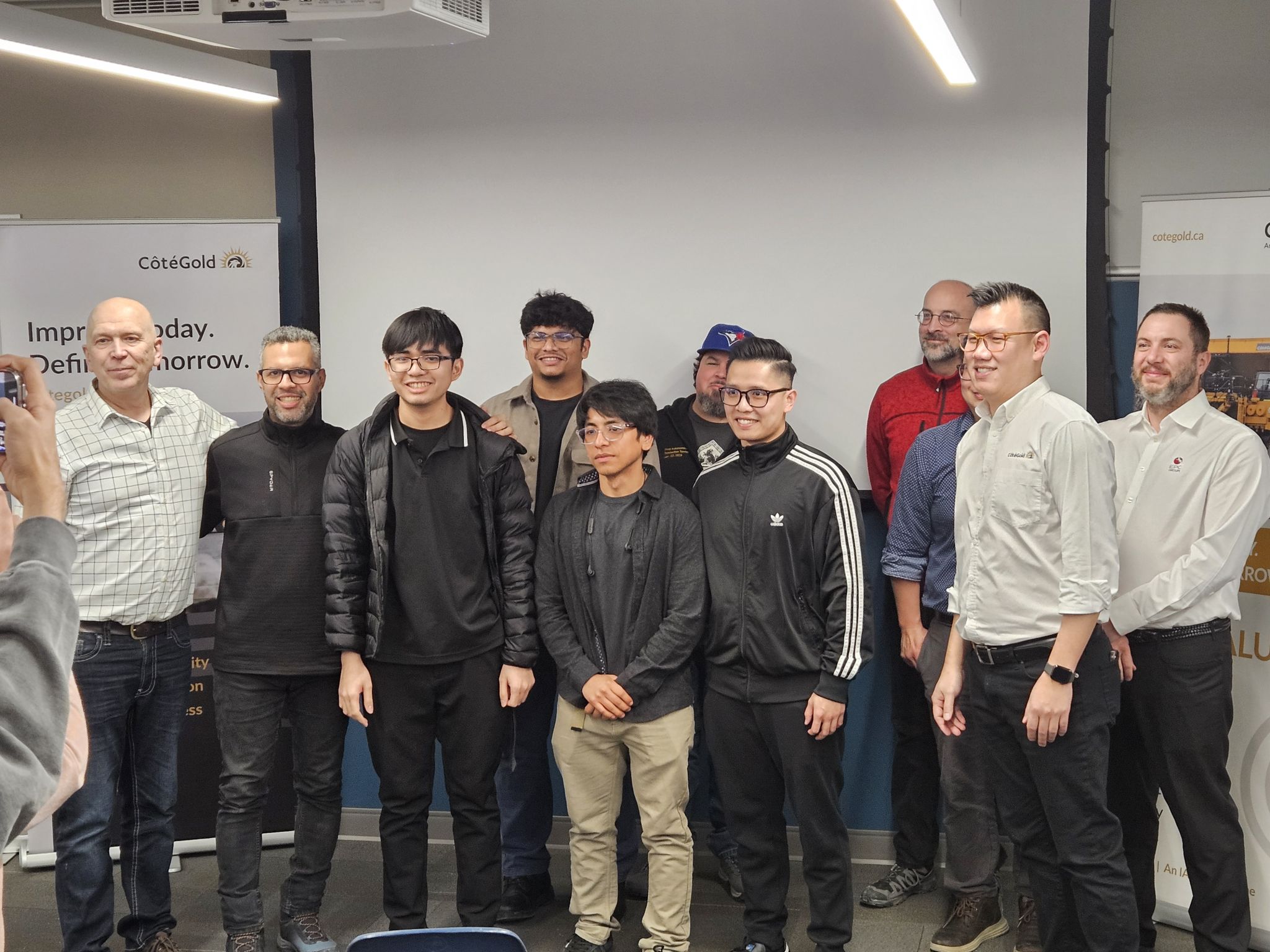 Winning 3rd place at Côté Gold BlastCaptain Hackathon